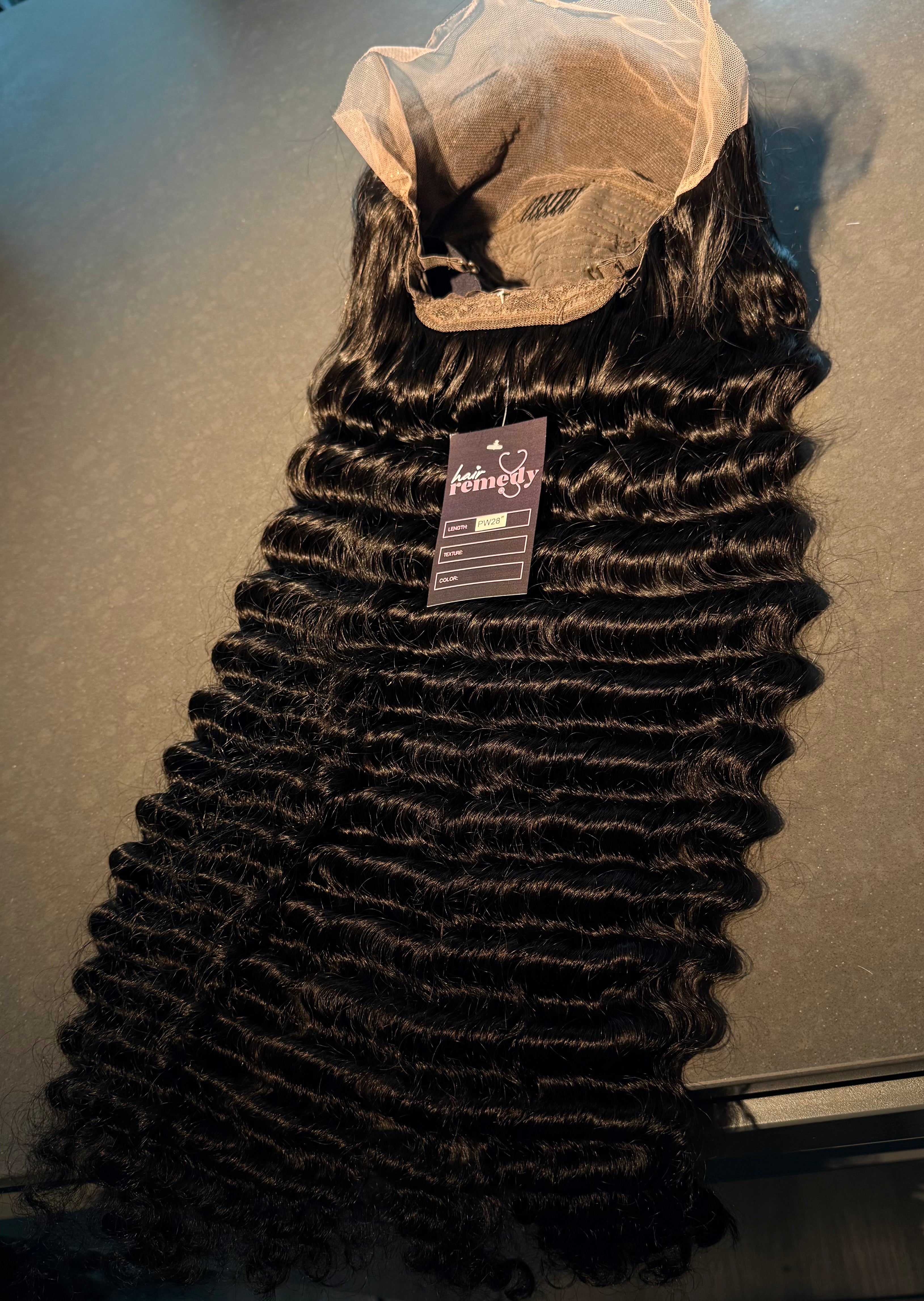 13x4 Transparent Wigs (180% Density)